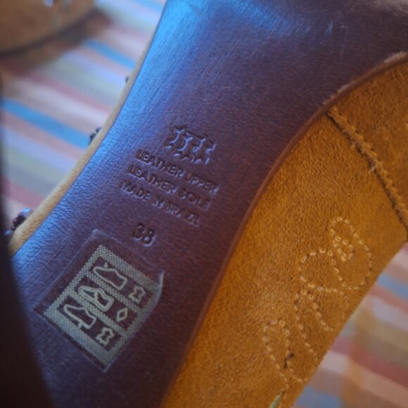 Vintage beaded Aldo heels - Picture 7 of 7